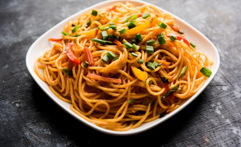 Hakka Noodles Recipe